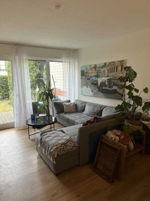 Erdgeschosswohnung mit kleinem Garten in ruhiger Lage
