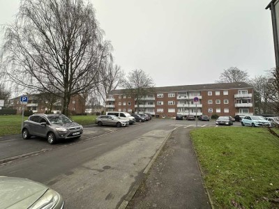 Helle 4-Zimmerwohnung in Kamp-Lintfort mit  Balkon