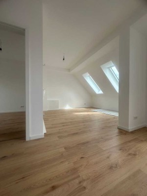 Erstbezug*Nur noch 2Wohnungen*Dachgeschoss mit Loggia zum Deister*Fußbodenheizung*Energieeffizienz A