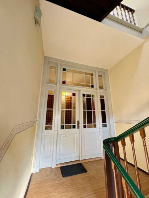 Wunderschöne, 3 ZKB,  100 qm große Altbauwohnung in Jena-Zentrum