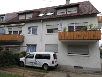 Mehrfamilienhaus mit 6 idealen Wohnungen, 2 Garagen, 7 Stellplätzen