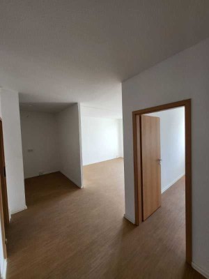 Tolle Familienwohnung sucht freundliche Mieter!