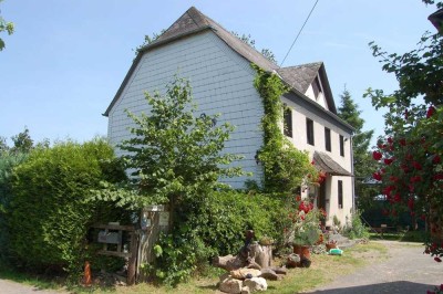 "SELTENE GELEGENHEIT-VIELSEITIG NUTZBARER REITERHOF-IN EINER DER SCHÖNSTEN REGIONEN DEUTSCHLANDS"