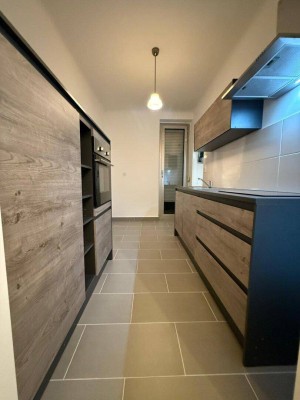 Altbauflair &amp; Wohnkomfort - 2 Zimmer-Wohnung mit Loggia im Herzen Eisenstadts