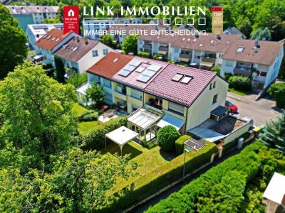 Gepflegtes 4-Familienhaus in ruhiger und bevorzugter Lage von Ludwigsburg mit Garten, Garage uvm.***