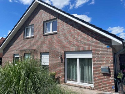 Familienfreundliches Haus mit Einliegerwohnung in Wathlingen