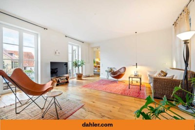 Wohngenuss: Maisonette-Flair trifft Altbau-Charme