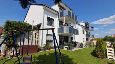4,5-Zimmer-EG-Wohnung, Terrasse, Garten in Leonberg-Höfingen