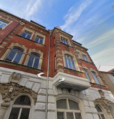 Charmantes Mehrfamilienhaus mit Denkmalfassade in bester Lage