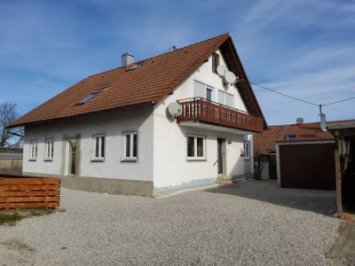 Freistehendes Einfamilienhaus mit viel Platz und Ausbaupotential