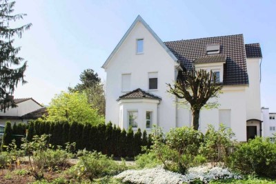 3-Zimmer-Dachgeschosswohnung mit Balkon und Weitblick in Weilheim/Teck
