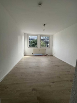 Helles und frisch renoviertes Appartement im Essener- Südviertel!