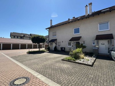 Perfekt modernisiertes 4,5 Zi.- RMH für die junge Familie mit Garage u. Garten an zentraler Lage