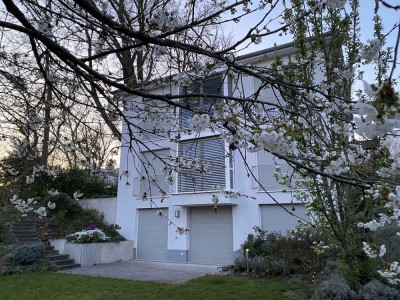 Neuwertige Stadtvilla in bester Wohnlage von Kaiserslautern Innenstadt Nord