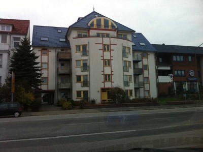 Hochwertige 5 Zimmer Maisonette-Wohnung mit Balkon in zentraler Lage