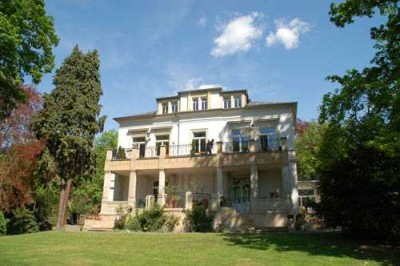 * Sonnige Dachwohnung in Traumlage - ID 6296a *