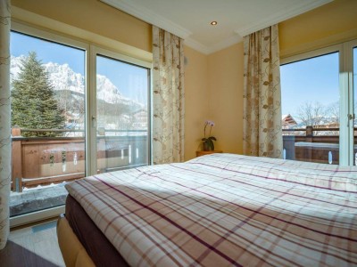 Hochwertige Maisonettewohnung mit Garten in wunderschöner Sonnenlage