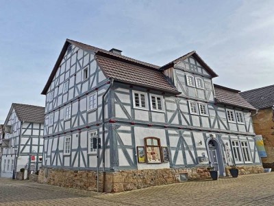 Einzigartiges Fachwerkhaus mit Charme und Geschichte in Felsberg!