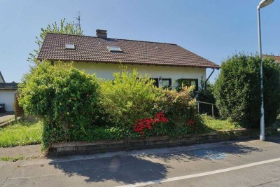 Willkommen in Wiescheid- Freistehendes Einfamilienhaus mit vielen Möglichkeiten !