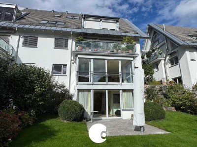 Herrliches Gartenrefugium: 4-5-Zimmer- Maisonette-Wohnung in ruhiger Waldrandlage von Degerloch