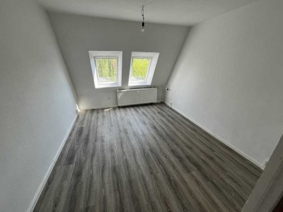 Geräumige 3,5-Zimmer-Wohnung mit Balkon