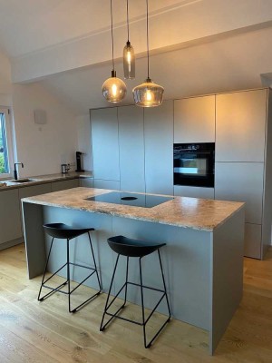Luxus Dachgeschosswohnung mit Panoramablick in Prien