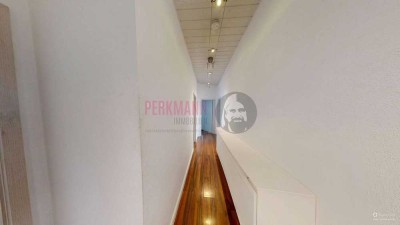 3-Zimmer-Dachgeschosswohnung mit Dachterrasse, 2 Balkonen, Gartenanteil&Tiefgarage–sonnig, luftig