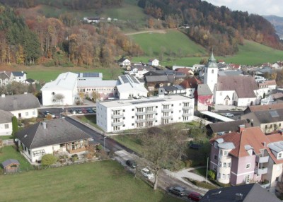 Betreutes Wohnen in Randegg  – schöne 3 Zimmer Dachgeschosswohnung mit Balkon