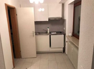 Sanierte Wohnung mit einem Zimmer und EBK in Ehrenkirchen