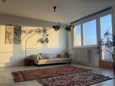 Preiswerte 3-Raum-Loft-Wohnung mit Balkon in Berlin Wedding