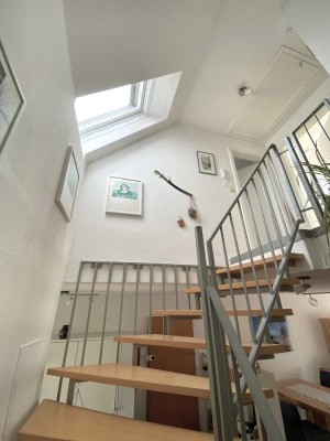 Helle Maisonette Wohnung in gepflegter Lage