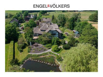 Engel & Völkers: Luxuriöses Fachwerkanwesen in ruhiger Lage