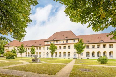 2 Zimmer mit Geschichte & Altbaucharme pur