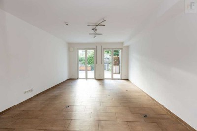 Moderne Erdgeschosswohnung mit Gartenanteil in Ingolstadt
