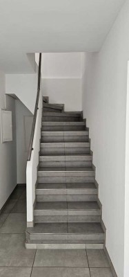 Schönes modernisiertes Haus mit Garten!