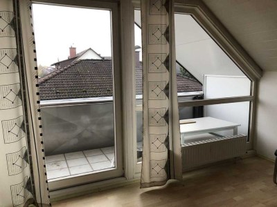 Schöne 2-Raum-DG-Wohnung mit EBK und Balkon in Bellheim