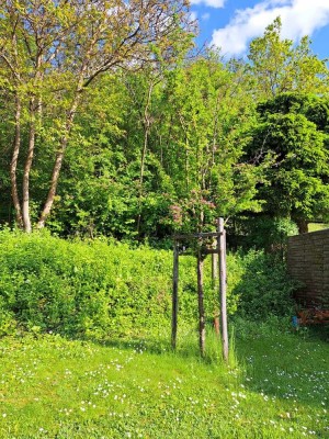 Sofort freies Wohnhaus für Großfamilie oder Mieteinnahmen mit Garage