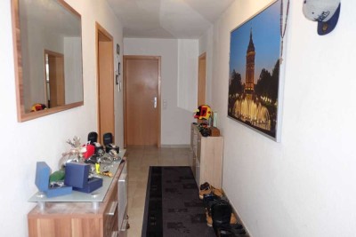 Schöne 3 Zimmer Wohnung in Ludwigshafen (Single/Paare)