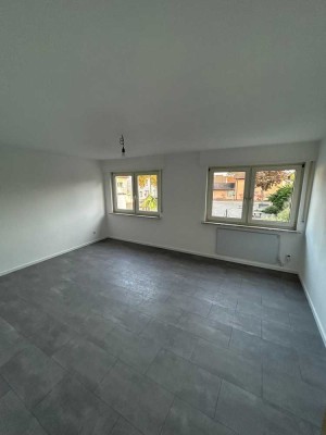 Charmante 2-Zimmer-Wohnung - frisch saniert & sofort bezugsbereit 62qm