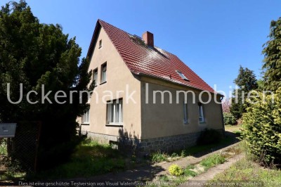 Leben und Kinderlachen im eigenen Heim - mitten im Herzen Templins!