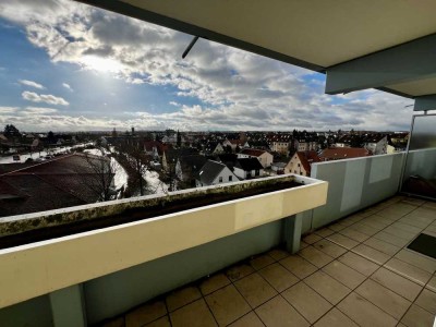 Geschmackvolle, gepflegte 1-Raum-Wohnung mit Balkon und EBK in Oberasbach