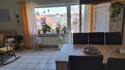 2-Raum-DG-Wohnung mit Balkon in Lampertheim