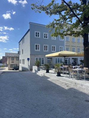 Geschmackvolle 4-Zimmer-Wohnung in Velden (Landshut)