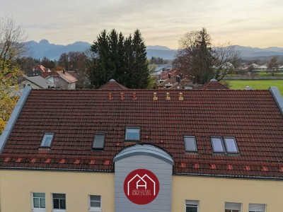 Wohnen mit Leichtigkeit: helle 2-Zimmer-Wohnung mit Südbalkon & TG-Stellplatz