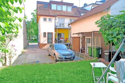 2 FH, sofort bezugsfrei,  EG 74,29 qm plus OG-DG-Maisonette mit 137,46 qm