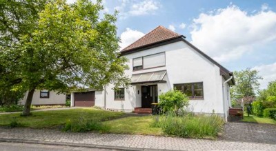 Modernes Einfamilienhaus mit Doppelgarage in ruhiger Lage von Kirkel-Limbach