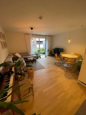 2- Zimmer Wohnung möbliert zur Zwischenmiete - Übernahme möglich