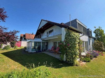 Großzügiges Einfamilienhaus mit Sauna, Kamin & Traumgarten