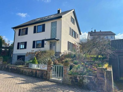 Charmantes Mehrfamilienhaus mit Garten und Terrasse