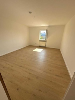 Schöne 2-Zimmer-Wohnung im Zentrum von Mannheim-Sandhofen